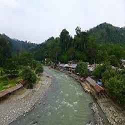 Bukit lawang town view